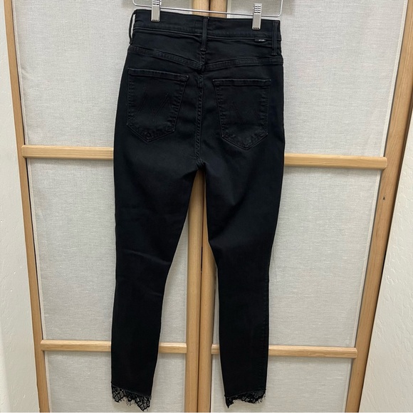 Mother The Swooner Dagger Ankle Fray Jeans in Baa Baa Black Sheep Size 26 - Picture 8 of 16
